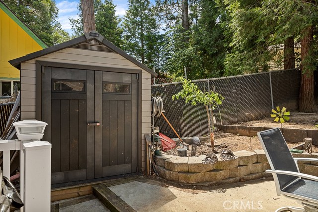 Detail Gallery Image 33 of 34 For 24878 Felsen Dr, Crestline,  CA 92325 - 3 Beds | 2/1 Baths