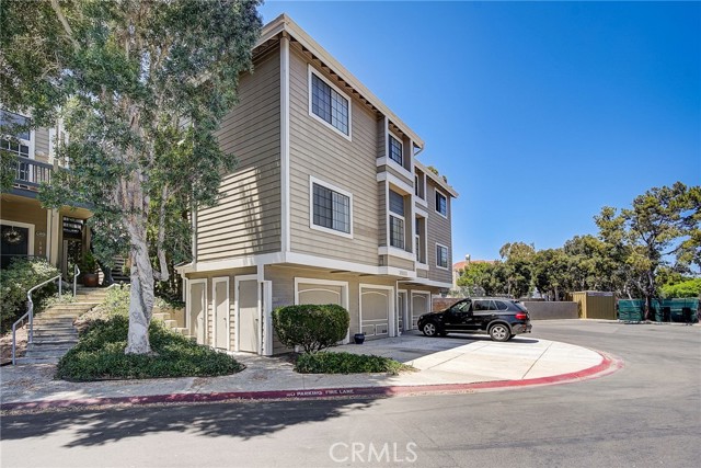 MLS# OC23143277