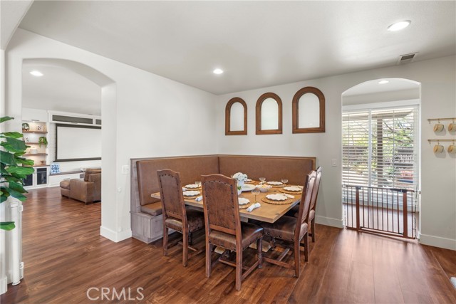 Detail Gallery Image 4 of 37 For 41574 Eagle Point, Temecula,  CA 92591 - 5 Beds | 3 Baths