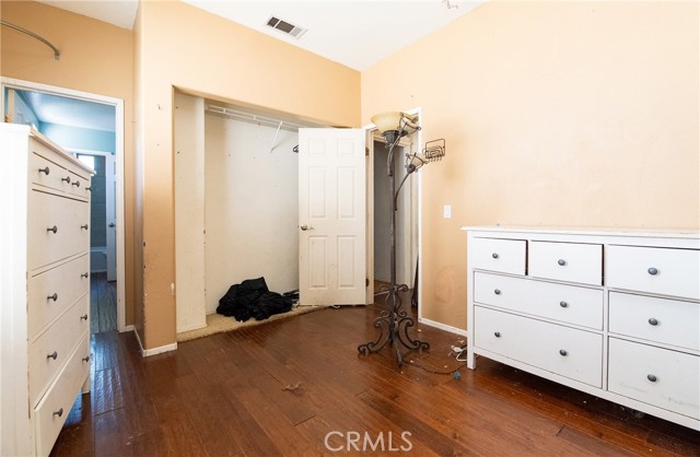 Detail Gallery Image 26 of 48 For 276 Cambria, Carson,  CA 90745 - 4 Beds | 3 Baths