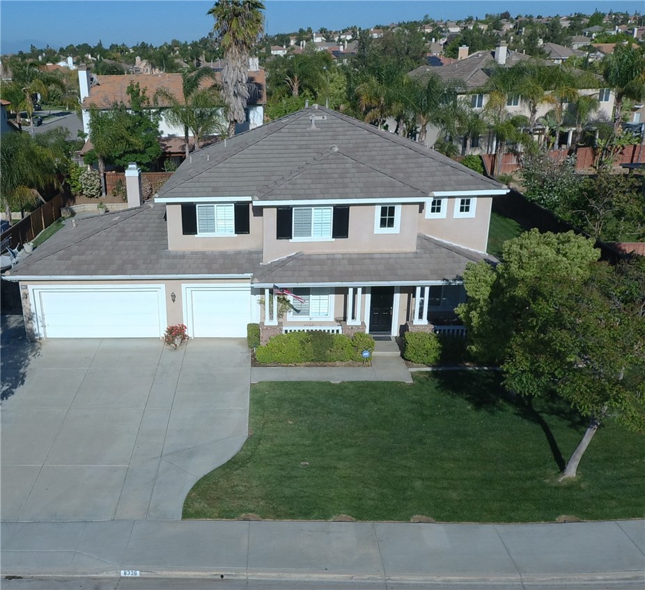 8328 Carriage Court, Riverside, CA 92508