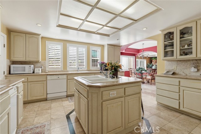 Detail Gallery Image 9 of 35 For 4177 S Cloverdale, Los Angeles,  CA 90008 - 4 Beds | 5 Baths