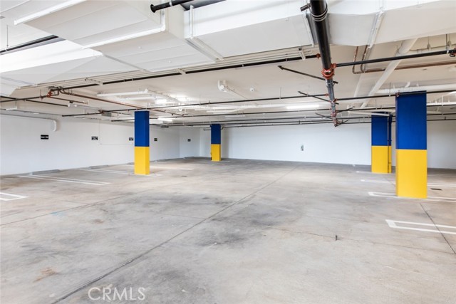 Detail Gallery Image 20 of 21 For 2225 Mira Vista Ave #206,  Montrose,  CA 91020 - 3 Beds | 2 Baths