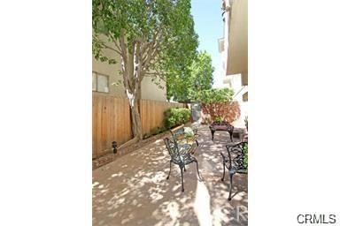 380 S Euclid Avenue, Pasadena CA: https://media.crmls.org/medias/be0df09a-0246-4dc0-b047-aac3b4991a1b.jpg