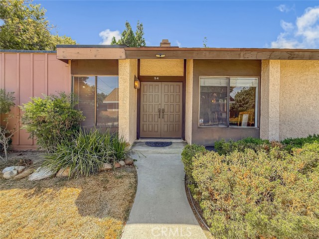 20027 Community Street, Winnetka CA: https://media.crmls.org/medias/be0f1589-f9f4-417c-be6f-8ed8b4404bc1.jpg