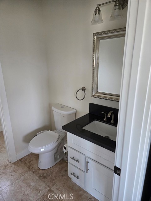 Detail Gallery Image 3 of 9 For 4125 W 185th, Torrance,  CA 90504 - 2 Beds | 2 Baths