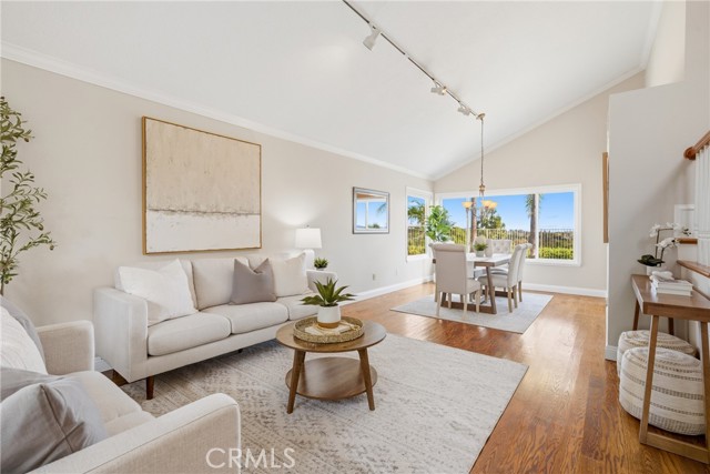 Detail Gallery Image 10 of 60 For 25856 Windsong, Lake Forest,  CA 92630 - 4 Beds | 3 Baths