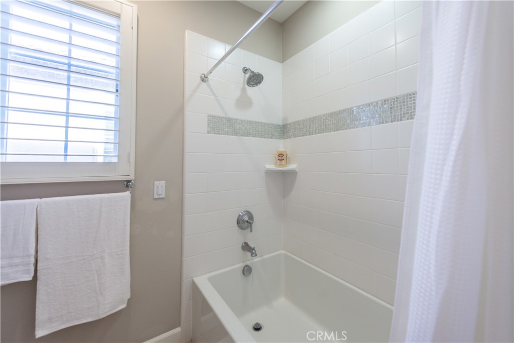 MLS #OC25272411 image #22