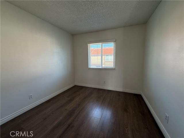 Detail Gallery Image 12 of 15 For 4570 Toledo Way, Buena Park,  CA 90621 - 3 Beds | 2/1 Baths