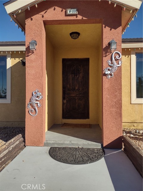 Detail Gallery Image 4 of 45 For 9189 Palomar Trl, Lucerne Valley,  CA 92356 - 2 Beds | 2 Baths