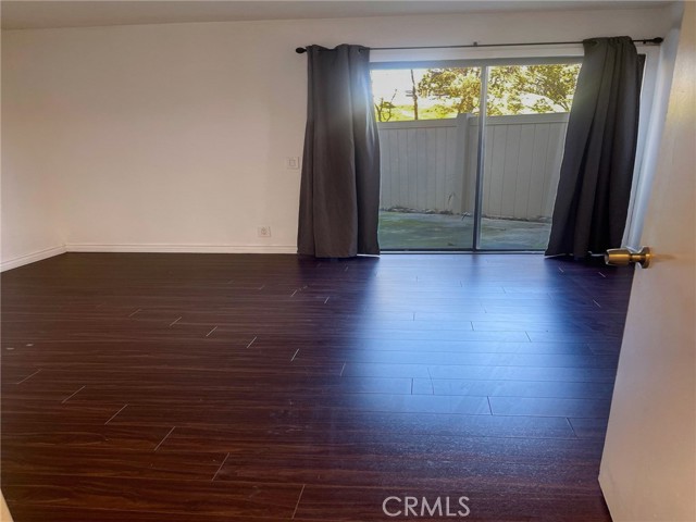 Detail Gallery Image 13 of 19 For 95 Country Mile Rd #245,  Pomona,  CA 91766 - 2 Beds | 2 Baths