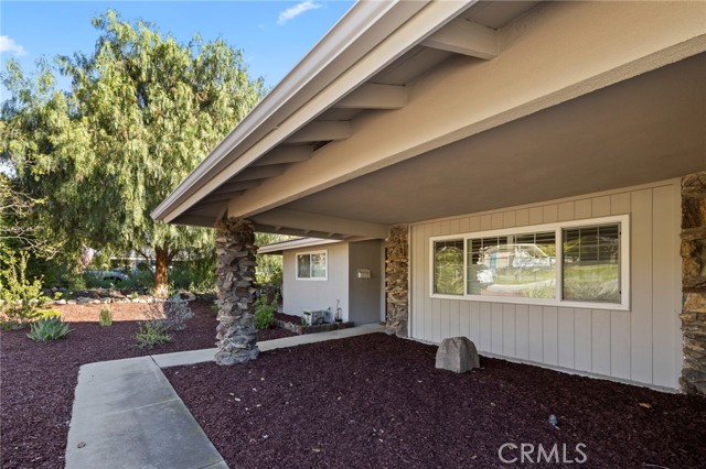 Detail Gallery Image 4 of 43 For 430 Chaparral Dr, Claremont,  CA 91711 - 3 Beds | 2 Baths