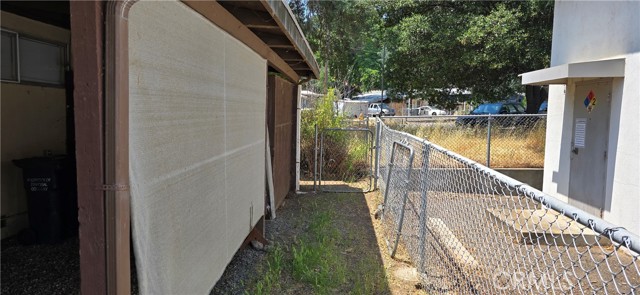 12482 Foothill Boulevard, Clearlake Oaks CA: https://media.crmls.org/medias/be1431b6-1125-4133-a023-b3255c8627fe.jpg