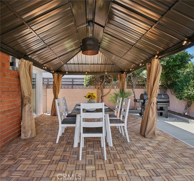 Detail Gallery Image 44 of 60 For 1533 W San Lorenzo Ave, Santa Ana,  CA 92704 - 5 Beds | 3 Baths