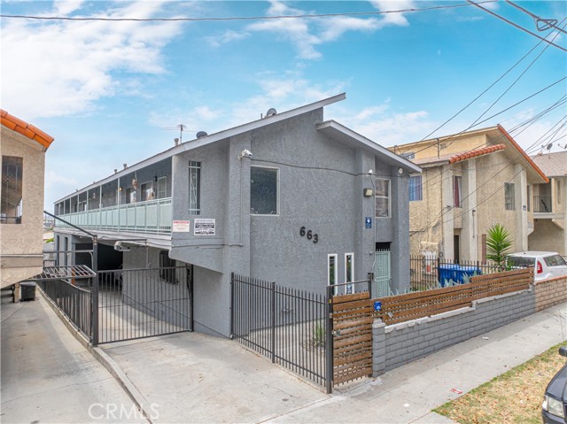 663 W 2nd Street, San Pedro CA: https://media.crmls.org/medias/be15d356-aa6d-4ea2-a832-60fdb138502c.jpg