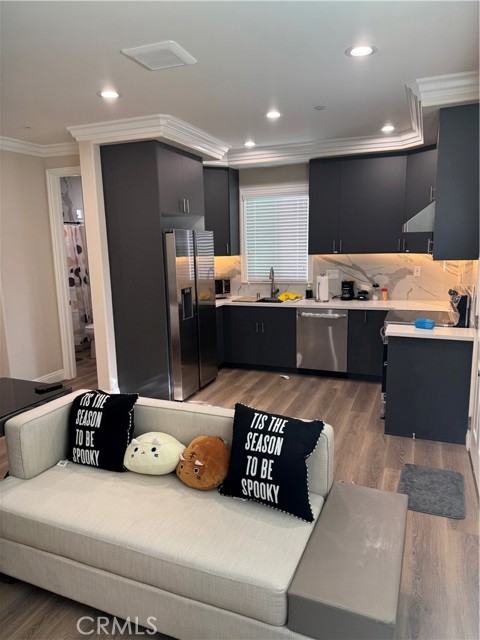 Detail Gallery Image 5 of 7 For 2028 S. Chapel Avenue Unit C, Alhambra,  CA 91801 - 1 Beds | 1 Baths