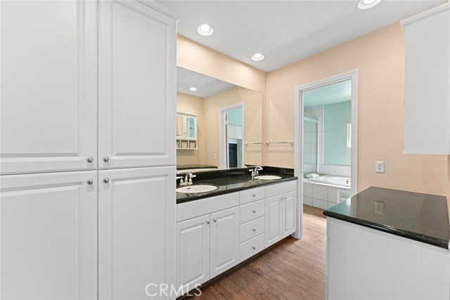 Image 25 of 75 For 31675 Contour