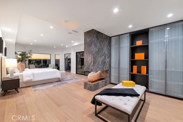 Detail Gallery Image 7 of 40 For 4015 Clarinda Dr, Tarzana,  CA 91356 - 5 Beds | 4 Baths