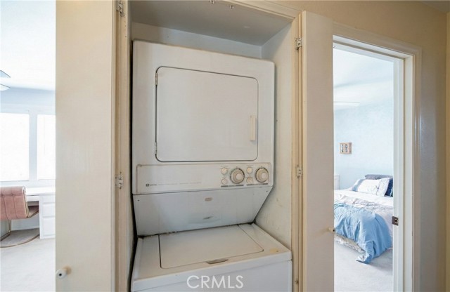 28132 Oak Spring Canyon, Canyon Country CA: https://media.crmls.org/medias/be18cb1e-93b8-497f-ab17-ed0f07eb7af8.jpg