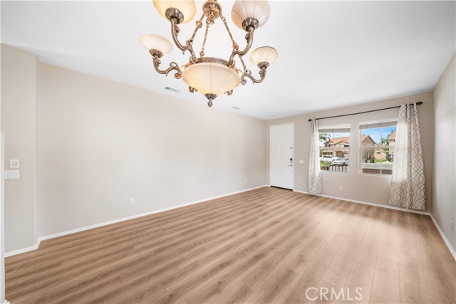 Detail Gallery Image 7 of 50 For 28357 Hillsdale, Moreno Valley,  CA 92555 - 3 Beds | 2/1 Baths