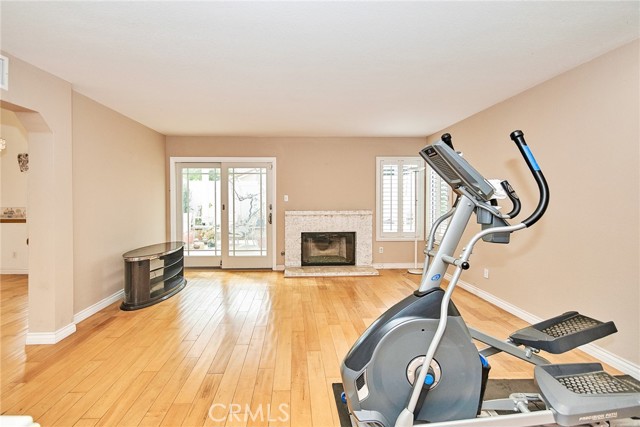 Detail Gallery Image 8 of 49 For 9615 Shadow Springs Dr, Moreno Valley,  CA 92557 - 4 Beds | 3 Baths