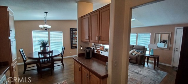Detail Gallery Image 8 of 52 For 20806 Gridley Road #68,  Lakewood,  CA 90715 - 3 Beds | 2 Baths