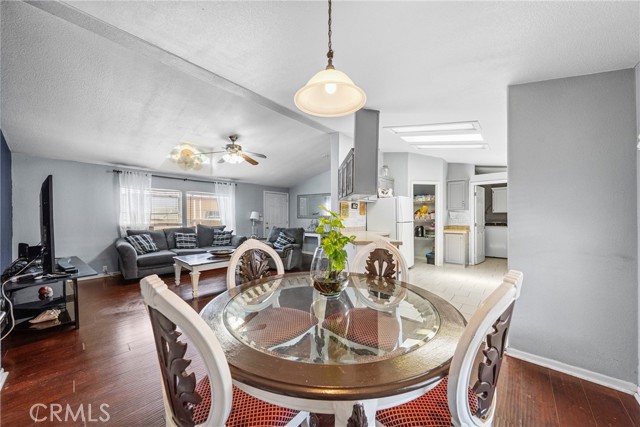 Detail Gallery Image 8 of 19 For 1455 S State St #68,  Hemet,  CA 92543 - 3 Beds | 2 Baths