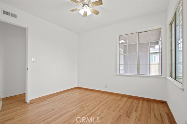 352 Granada Court, La Habra CA: https://media.crmls.org/medias/be1b107d-360c-4f50-b930-45092e1f739f.jpg