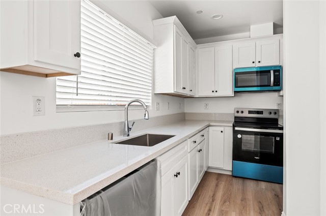 939 E 97th Street, Los Angeles CA: https://media.crmls.org/medias/be1b2438-9a90-41d6-a494-80a194811506.jpg