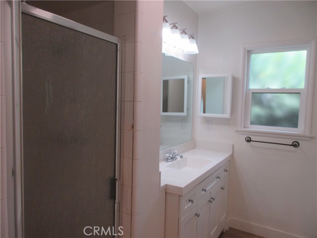 Detail Gallery Image 12 of 18 For 6446 Mclennan, Los Angeles,  CA 91406 - 3 Beds | 2 Baths