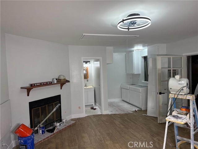 Front Image Thumbnail for CRPW25267995