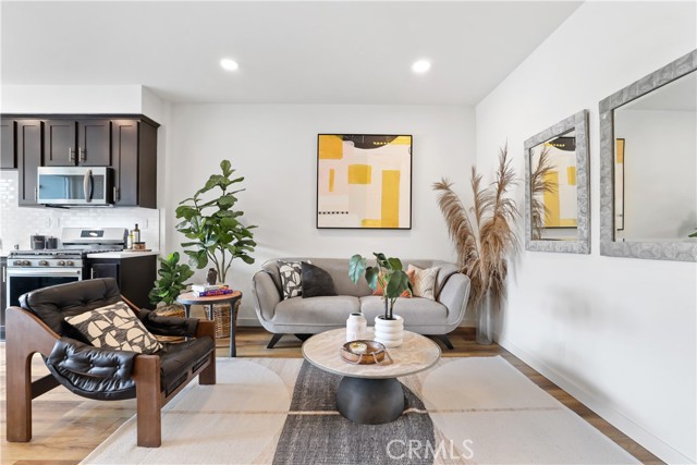 Detail Gallery Image 5 of 21 For 29 Bigsby Dr, Stanton,  CA 90680 - 2 Beds | 2/1 Baths