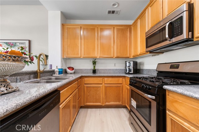 Image 11 of 38 For 8692 Belmont Street A