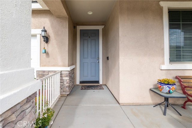 Detail Gallery Image 2 of 41 For 1108 Yorba, Perris,  CA 92571 - 5 Beds | 3 Baths