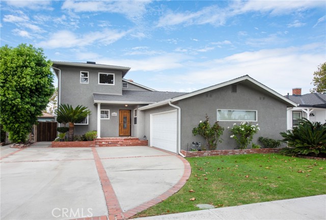 Detail Gallery Image 2 of 33 For 2007 W 180th Pl, Torrance,  CA 90504 - 4 Beds | 3 Baths