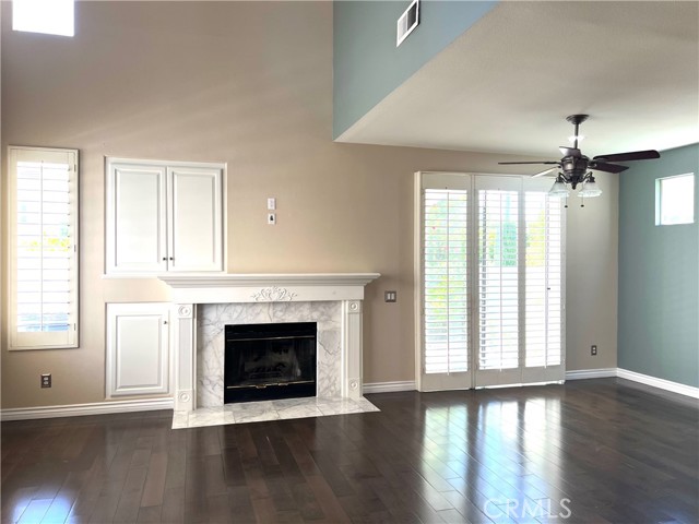 Detail Gallery Image 5 of 18 For 13609 Netto Ridge Ct, La Mirada,  CA 90638 - 3 Beds | 3 Baths