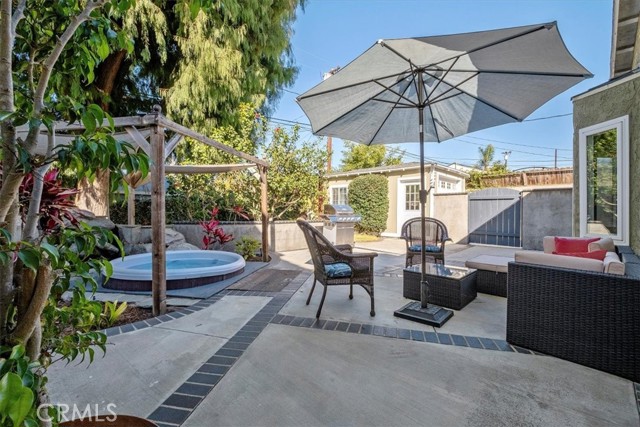 Spa and patio are perfect for entertaining!