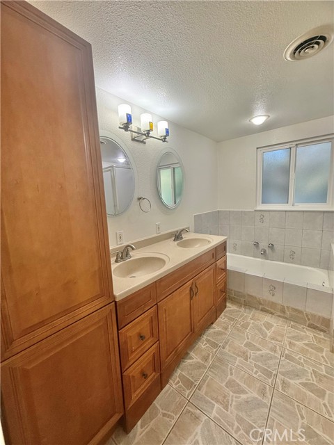 Detail Gallery Image 38 of 67 For 61 E Orange Grove, Arcadia,  CA 91006 - 3 Beds | 2/1 Baths