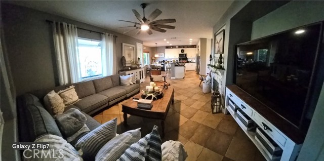 Detail Gallery Image 11 of 70 For 37056 Edgemont, Murrieta,  CA 92563 - 4 Beds | 3/1 Baths