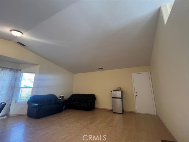 8585 hillsides, Pinon Hills, CA, 92372 8585 hillsides, Pinon Hills, CA, 92372