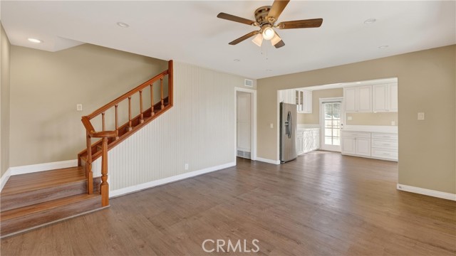 Image 34 of 62 For 14934 Lofthill