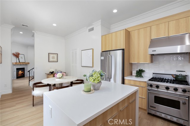 Detail Gallery Image 10 of 25 For 823 Oneonta, South Pasadena,  CA 91030 - 4 Beds | 3 Baths