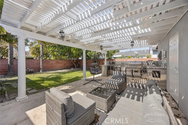 Detail Gallery Image 24 of 26 For 8049 Coral Bell, Buena Park,  CA 90620 - 4 Beds | 3 Baths