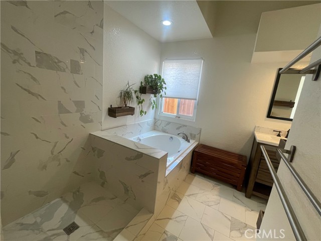 Detail Gallery Image 20 of 31 For 39312 Dunbar St a,  Palmdale,  CA 93551 - 3 Beds | 2 Baths