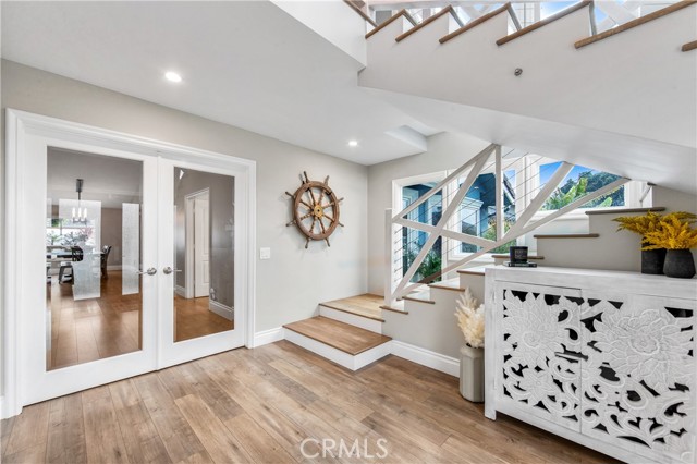 Detail Gallery Image 20 of 61 For 5522 Mossvale Cir, Huntington Beach,  CA 92649 - 4 Beds | 3 Baths