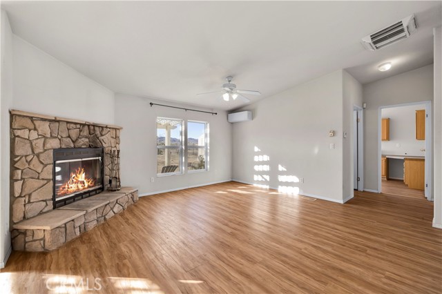 Detail Gallery Image 10 of 74 For 628 Landers Ln, Yucca Valley,  CA 92284 - 4 Beds | 2 Baths