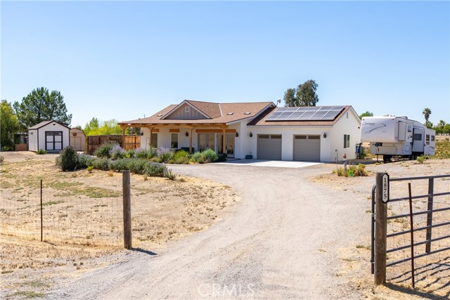 1875 Rancho Lomas Way, San Miguel CA: https://media.crmls.org/medias/be286dfc-54c3-435b-95e8-e71f631baacb.jpg
