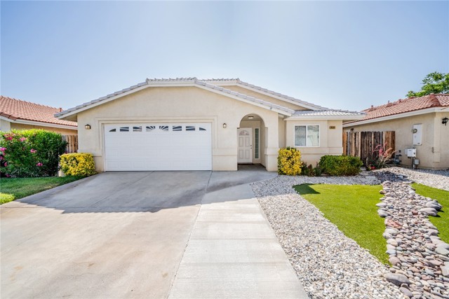 Detail Gallery Image 1 of 1 For 9591 Sagebrush Ct, Phelan,  CA 92371 - 3 Beds | 2 Baths