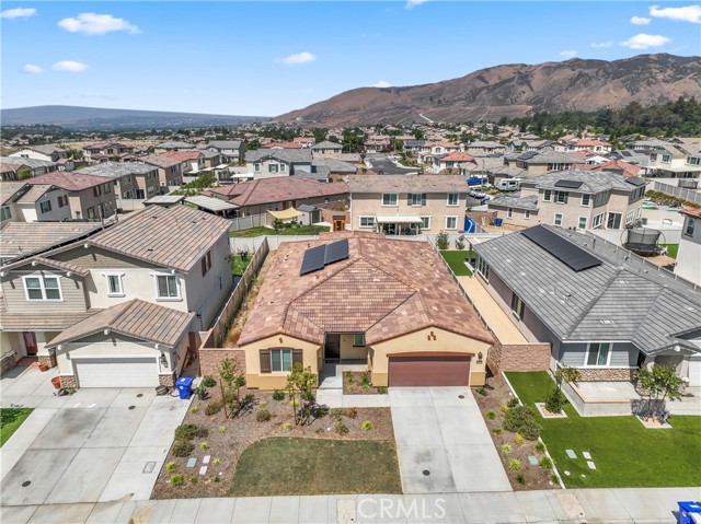 11452 Pinon Trail, Yucaipa CA: https://media.crmls.org/medias/be29d341-3c0b-44dc-9452-826f28b684cd.jpg