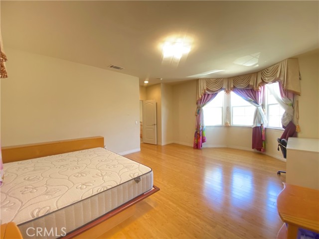 Detail Gallery Image 20 of 22 For 8943 Emperor Ave, San Gabriel,  CA 91775 - 3 Beds | 3 Baths